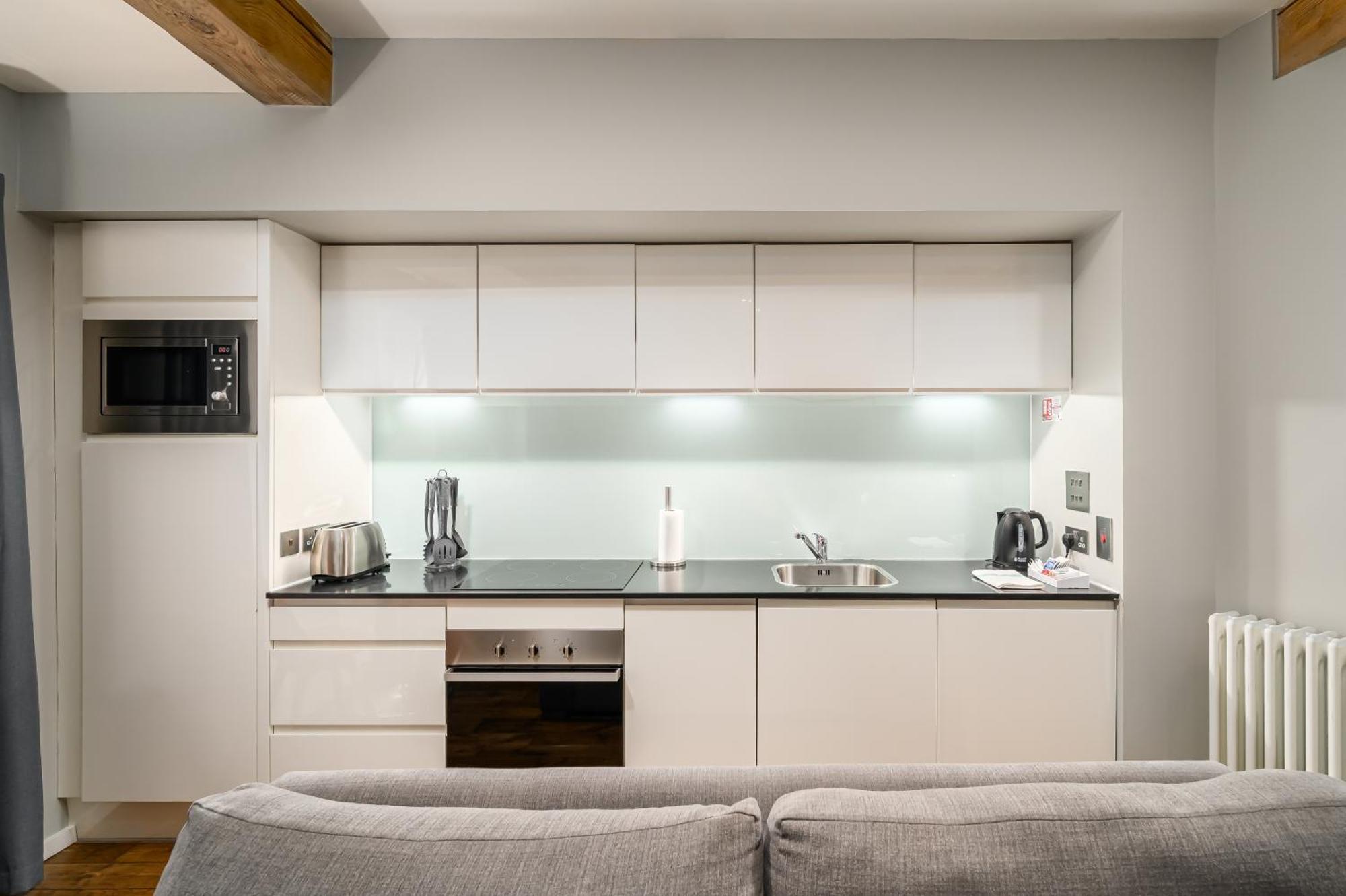 Destiny Scotland -The Malt House Apartments Эдинбург Экстерьер фото
